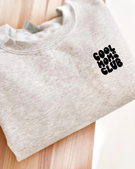 Cool moms club collegepaita